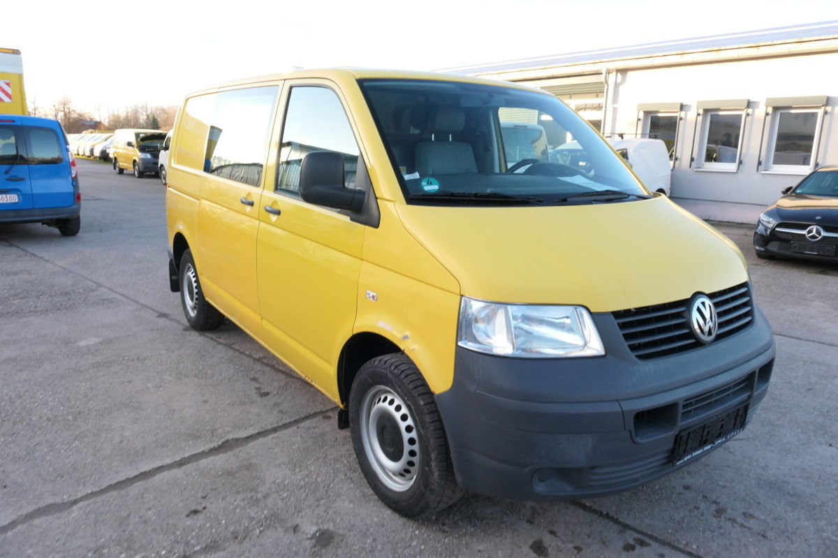 VW T5 Transporter 1.9 TDI PARKTRONIK 2xSCHIEBETÜR - כלי רכב מסחרי קטן: תמונה 3 VW T5 Transporter 1.9 TDI PARKTRONIK 2xSCHIEBETÜR - כלי רכב מסחרי קטן: תמונה 3