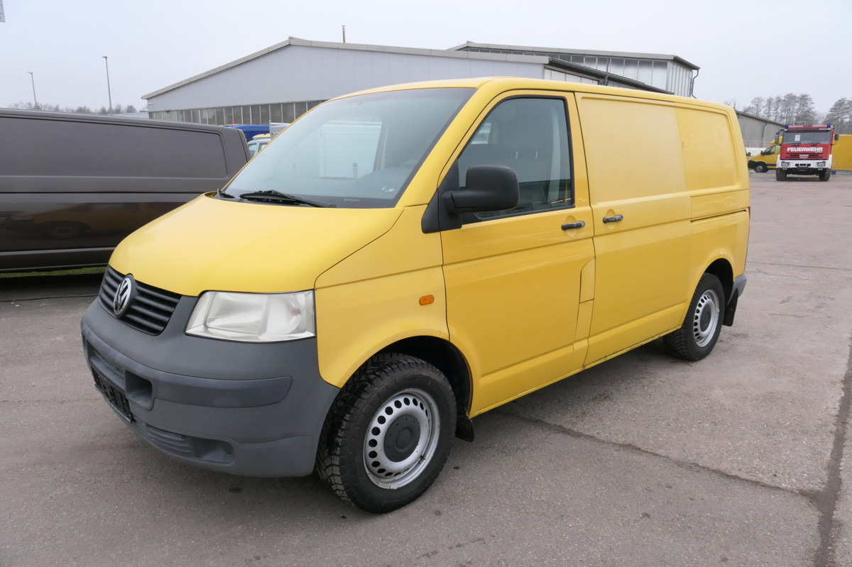 VW T5 Transporter 1.9 TDI PARKTRONIK 2xSCHIEBETÜR - כלי רכב מסחרי קטן: תמונה 2 VW T5 Transporter 1.9 TDI PARKTRONIK 2xSCHIEBETÜR - כלי רכב מסחרי קטן: תמונה 2