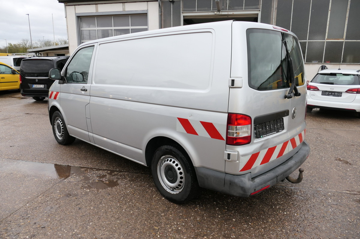 VW T5 Transporter 2.0 TDI 2-Sitzer 4 Motion AHK KLI - כלי רכב מסחרי קטן: תמונה 5 VW T5 Transporter 2.0 TDI 2-Sitzer 4 Motion AHK KLI - כלי רכב מסחרי קטן: תמונה 5