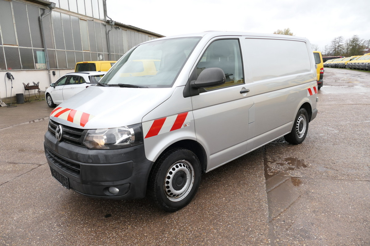 VW T5 Transporter 2.0 TDI 2-Sitzer 4 Motion AHK KLI - כלי רכב מסחרי קטן: תמונה 3 VW T5 Transporter 2.0 TDI 2-Sitzer 4 Motion AHK KLI - כלי רכב מסחרי קטן: תמונה 3