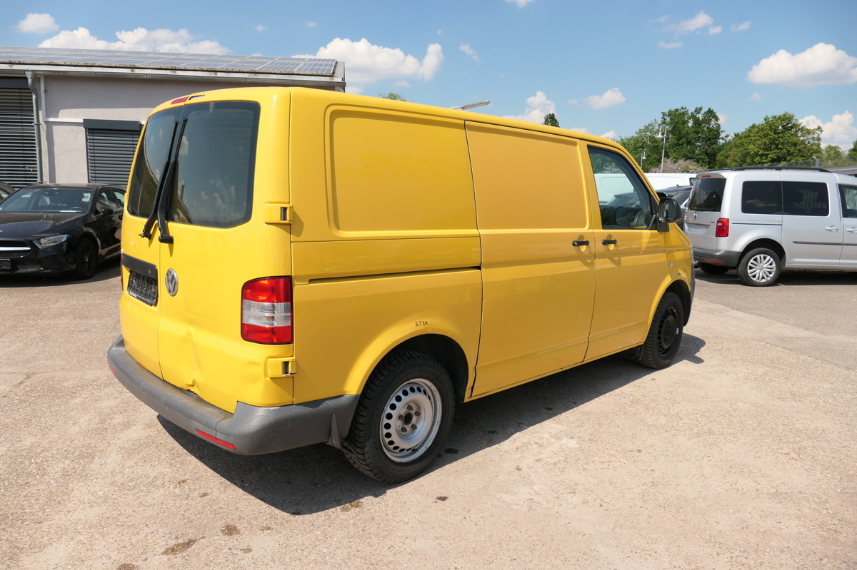 VW T5 Transporter 2.0 TDI 2-Sitzer Flügeltür EURO5 - כלי רכב מסחרי קטן: תמונה 4 VW T5 Transporter 2.0 TDI 2-Sitzer Flügeltür EURO5 - כלי רכב מסחרי קטן: תמונה 4