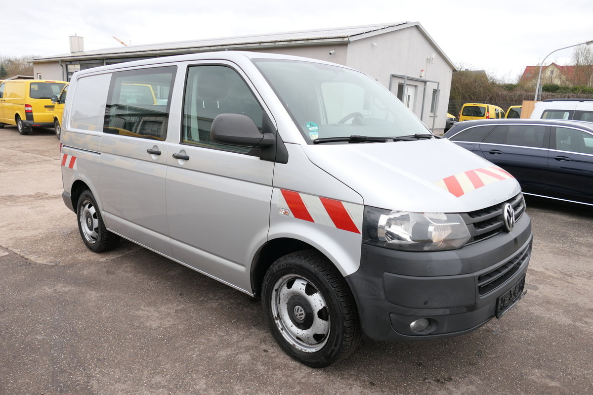 VW T5 Transporter 2.0 TDI 2Sitzer 4Motion AHK KLIMA - כלי רכב מסחרי קטן: תמונה 3 VW T5 Transporter 2.0 TDI 2Sitzer 4Motion AHK KLIMA - כלי רכב מסחרי קטן: תמונה 3