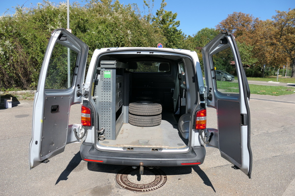 VW T5 Transporter 2.0 TDI 4Motion Flügeltür Klima A - כלי רכב מסחרי קטן: תמונה 1 VW T5 Transporter 2.0 TDI 4Motion Flügeltür Klima A - כלי רכב מסחרי קטן: תמונה 1