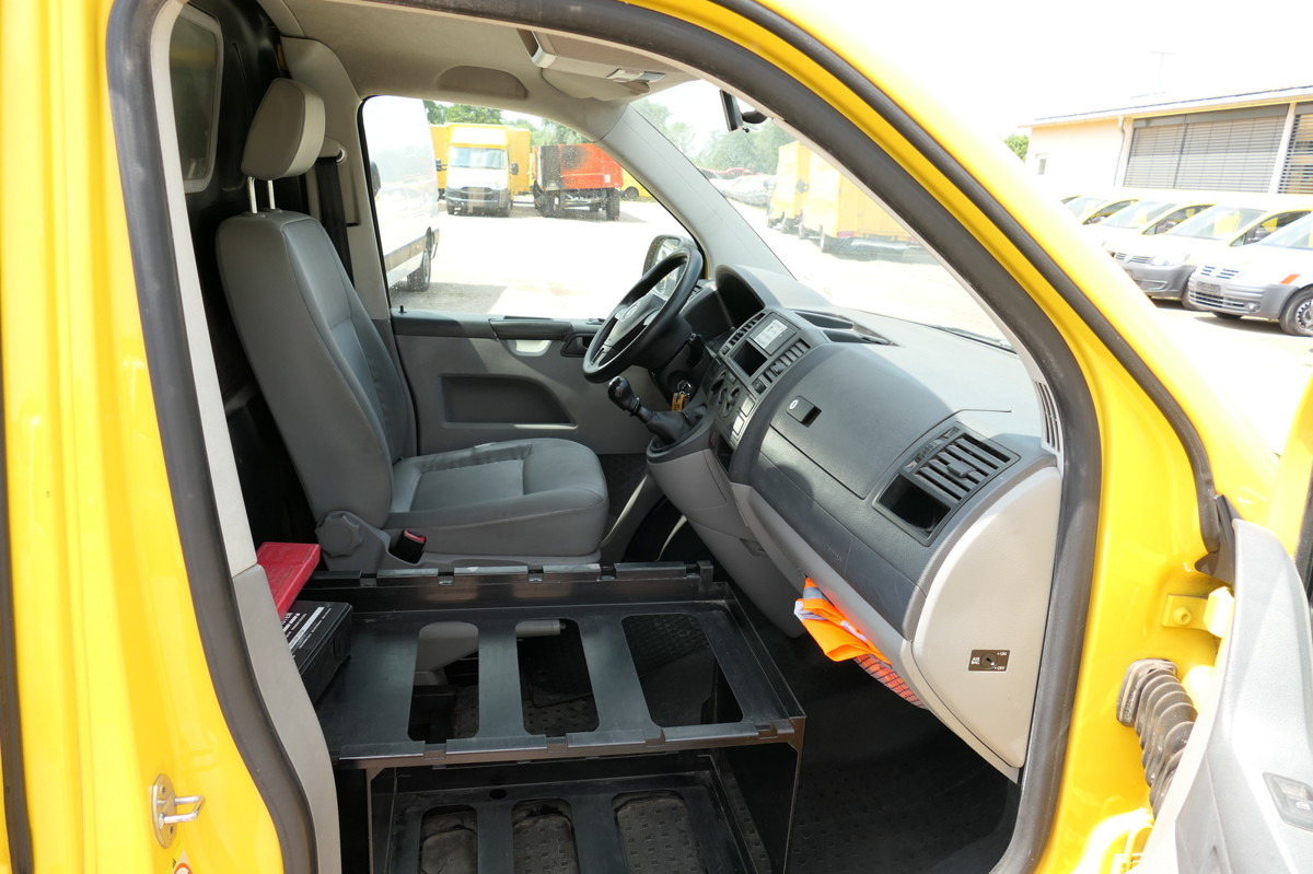 VW T5 Transporter 2.0 TDI COC - כלי רכב מסחרי קטן: תמונה 4 VW T5 Transporter 2.0 TDI COC - כלי רכב מסחרי קטן: תמונה 4