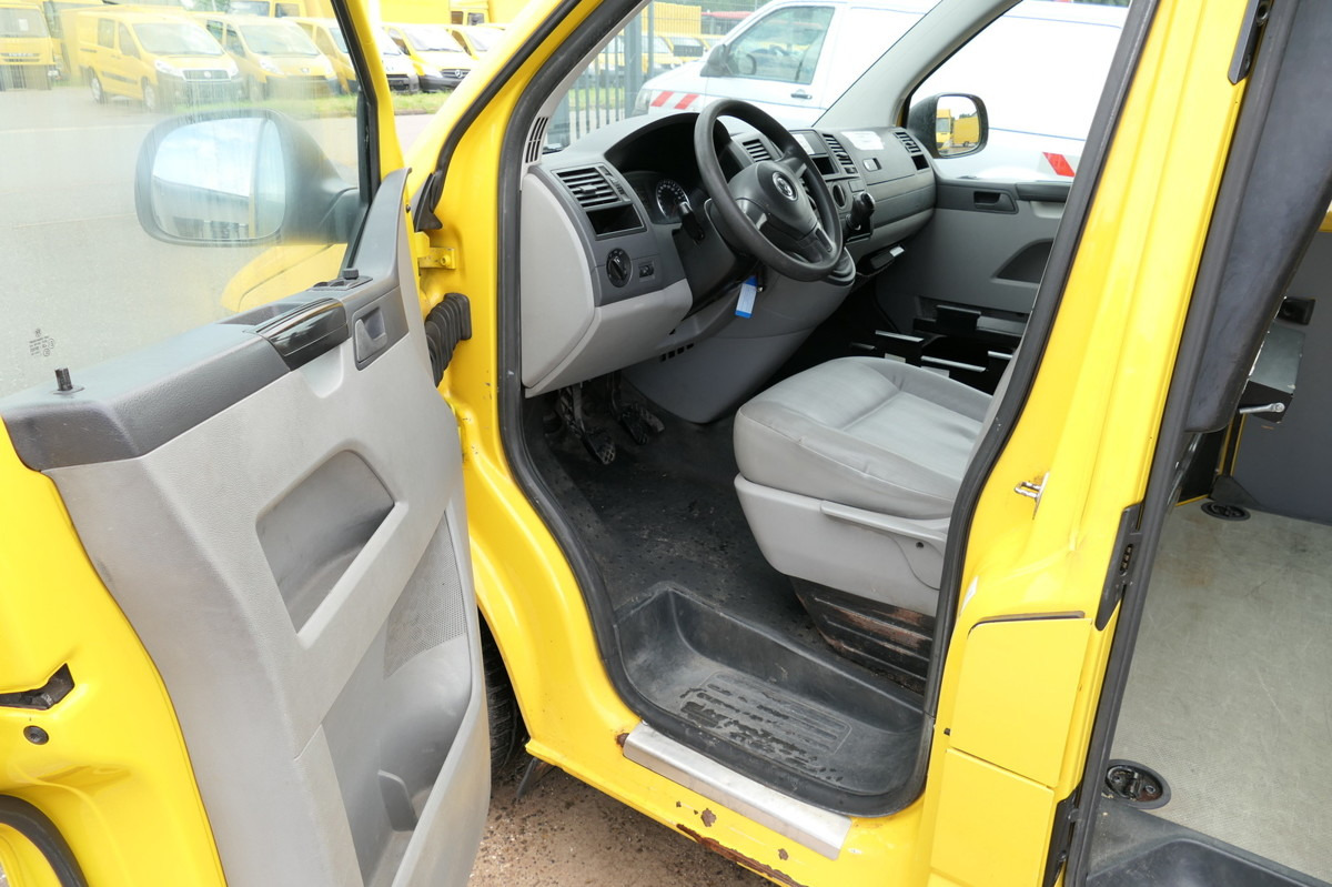 Interior photo 1: כלי רכב מסחרי קטן VW T5 Transporter 2.0 TDI EURO-5 CoC 2xSCHIEBETÜR P