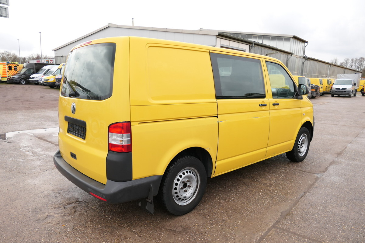 VW T5 Transporter 2.0 TDI EURO-5 CoC PARKTRONIK - כלי רכב מסחרי קטן: תמונה 4 VW T5 Transporter 2.0 TDI EURO-5 CoC PARKTRONIK - כלי רכב מסחרי קטן: תמונה 4