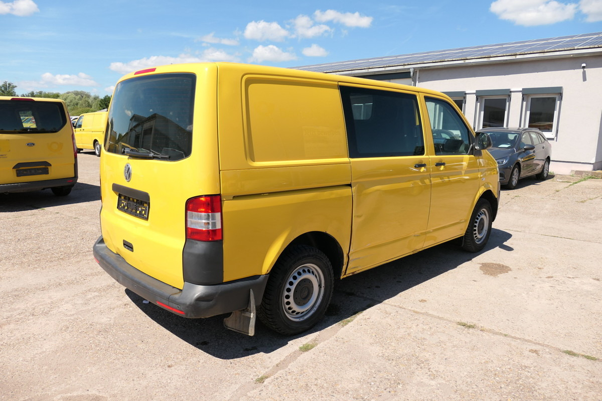 VW T5 Transporter 2.0 TDI EURO-5 CoC PARKTRONIK - כלי רכב מסחרי קטן: תמונה 4 VW T5 Transporter 2.0 TDI EURO-5 CoC PARKTRONIK - כלי רכב מסחרי קטן: תמונה 4