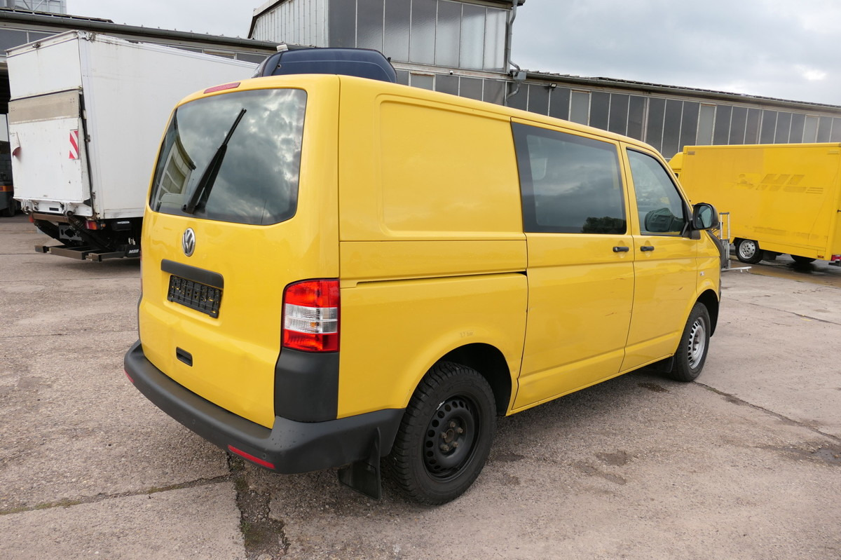 VW T5 Transporter 2.0 TDI EURO-5 CoC PARKTRONIK - כלי רכב מסחרי קטן: תמונה 4 VW T5 Transporter 2.0 TDI EURO-5 CoC PARKTRONIK - כלי רכב מסחרי קטן: תמונה 4