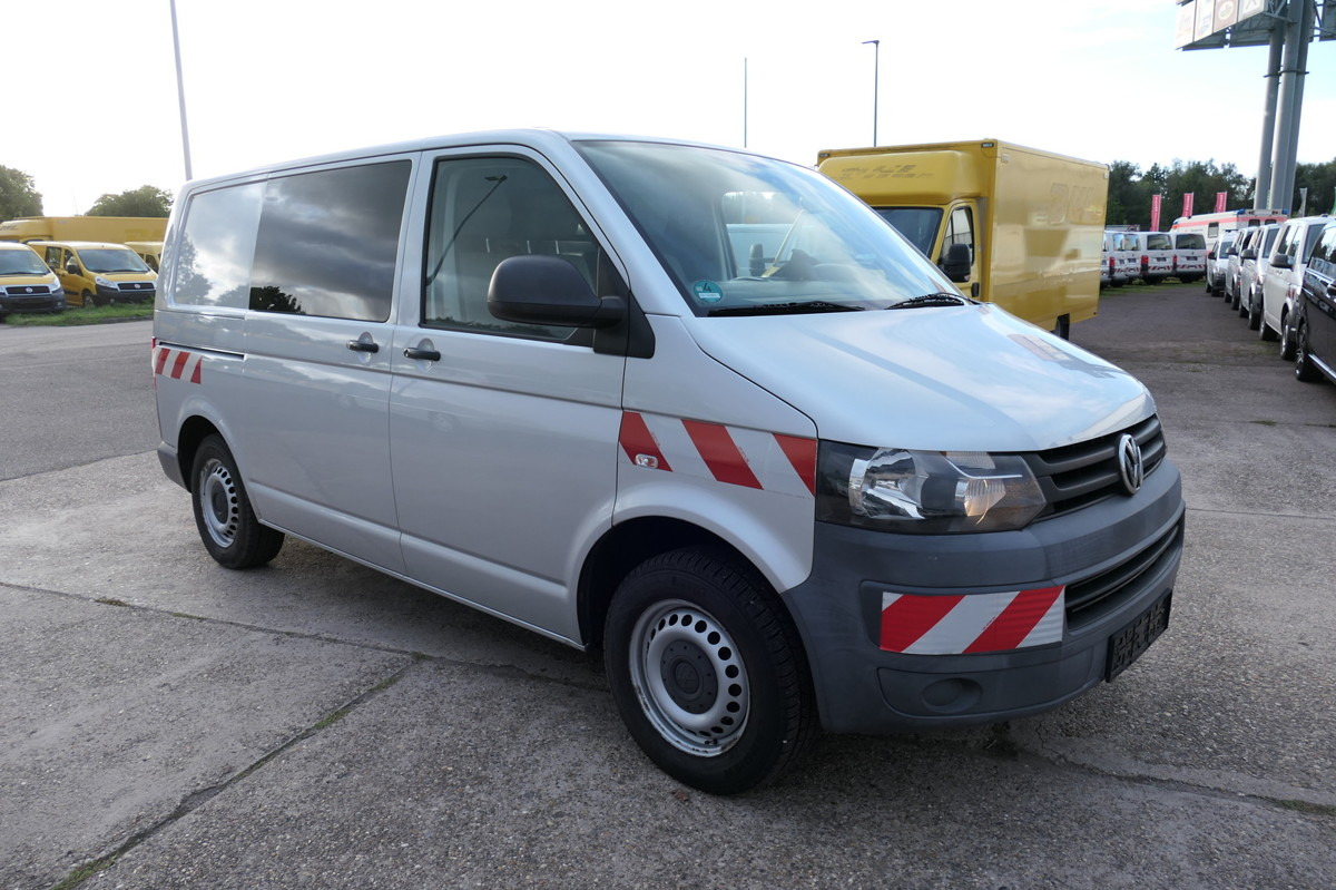 VW T5 Transporter 2.0 TDI KLIMA AHK Werkstatteinbau - כלי רכב מסחרי קטן: תמונה 3 VW T5 Transporter 2.0 TDI KLIMA AHK Werkstatteinbau - כלי רכב מסחרי קטן: תמונה 3