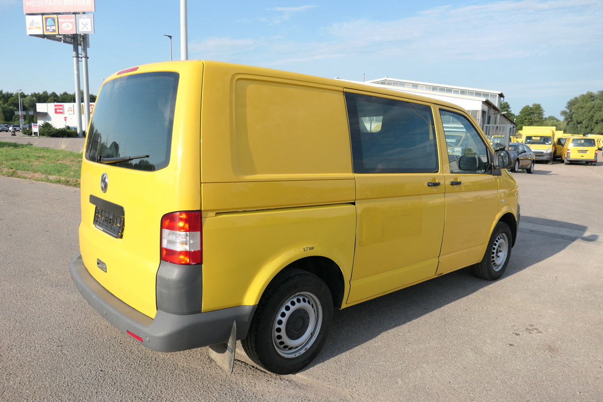 VW T5 Transporter 2.0 TDI PARKTRONIK 2xSCHIEBETÜR - כלי רכב מסחרי קטן: תמונה 4 VW T5 Transporter 2.0 TDI PARKTRONIK 2xSCHIEBETÜR - כלי רכב מסחרי קטן: תמונה 4