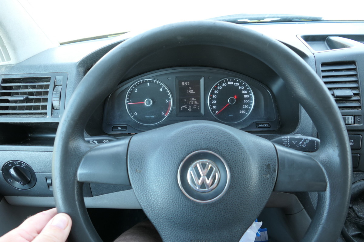 כלי רכב מסחרי קטן VW T5 Transporter 2.0 TDI PARKTRONIK 2xSCHIEBETÜR: תמונה 13