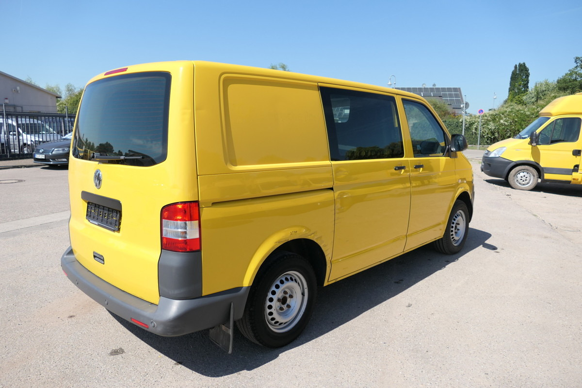 VW T5 Transporter 2.0 TDI PARKTRONIK EURO-5 2xSCHIE - כלי רכב מסחרי קטן: תמונה 4 VW T5 Transporter 2.0 TDI PARKTRONIK EURO-5 2xSCHIE - כלי רכב מסחרי קטן: תמונה 4