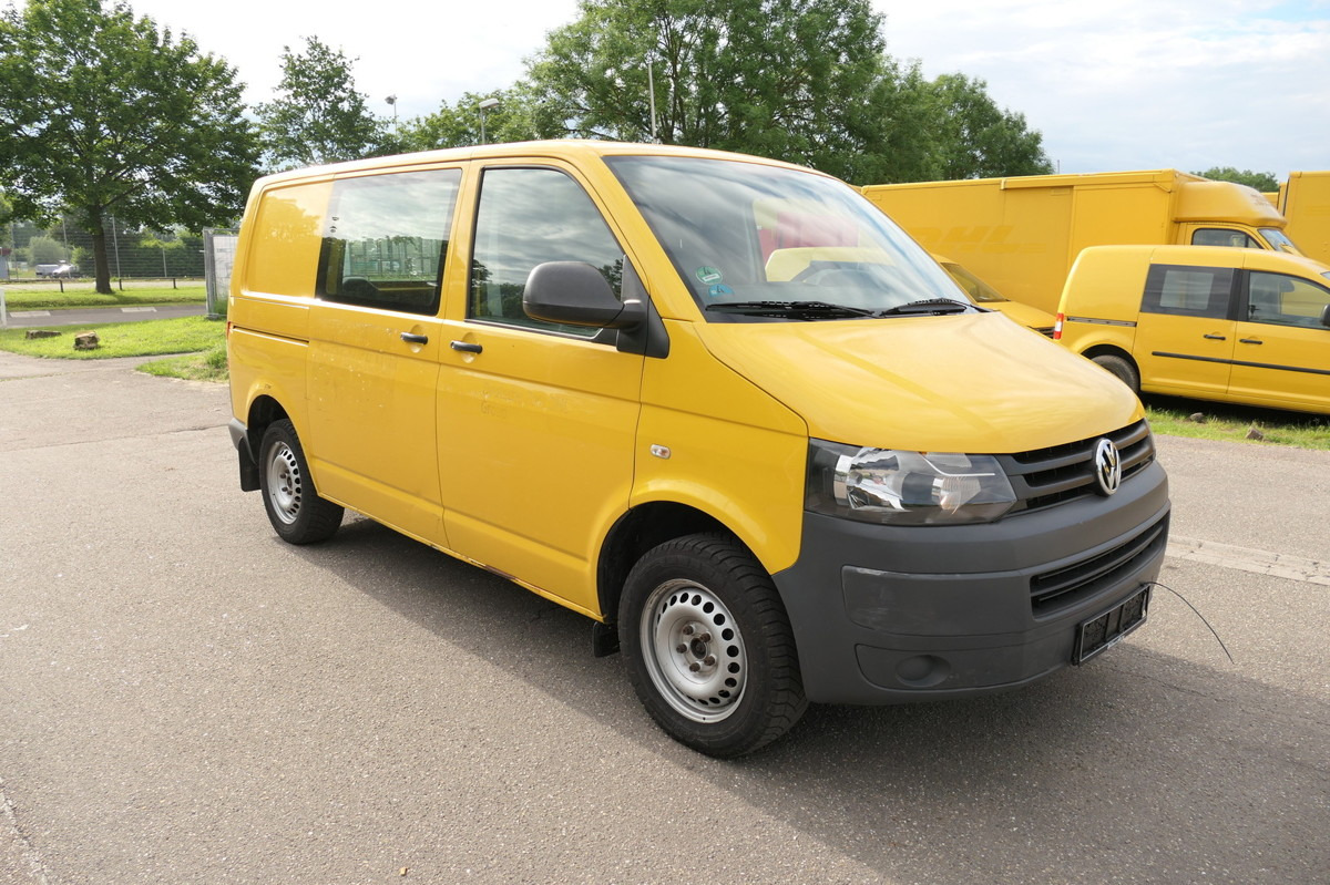 VW T5 Transporter 2.0 TDI PARKTRONIK EURO-5 2xSCHIE - כלי רכב מסחרי קטן: תמונה 2 VW T5 Transporter 2.0 TDI PARKTRONIK EURO-5 2xSCHIE - כלי רכב מסחרי קטן: תמונה 2