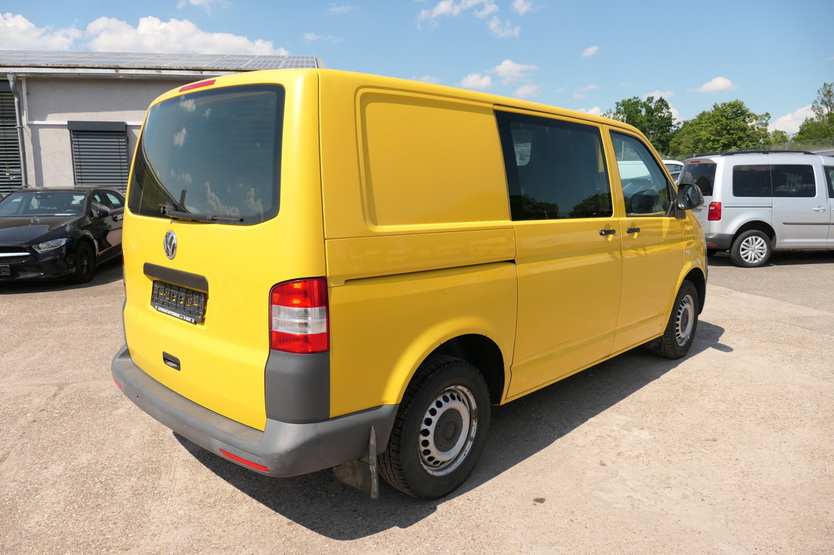 VW T5 Transporter 2.0 TDI PARKTRONIK EURO-5 2xSCHIE - כלי רכב מסחרי קטן: תמונה 4 VW T5 Transporter 2.0 TDI PARKTRONIK EURO-5 2xSCHIE - כלי רכב מסחרי קטן: תמונה 4