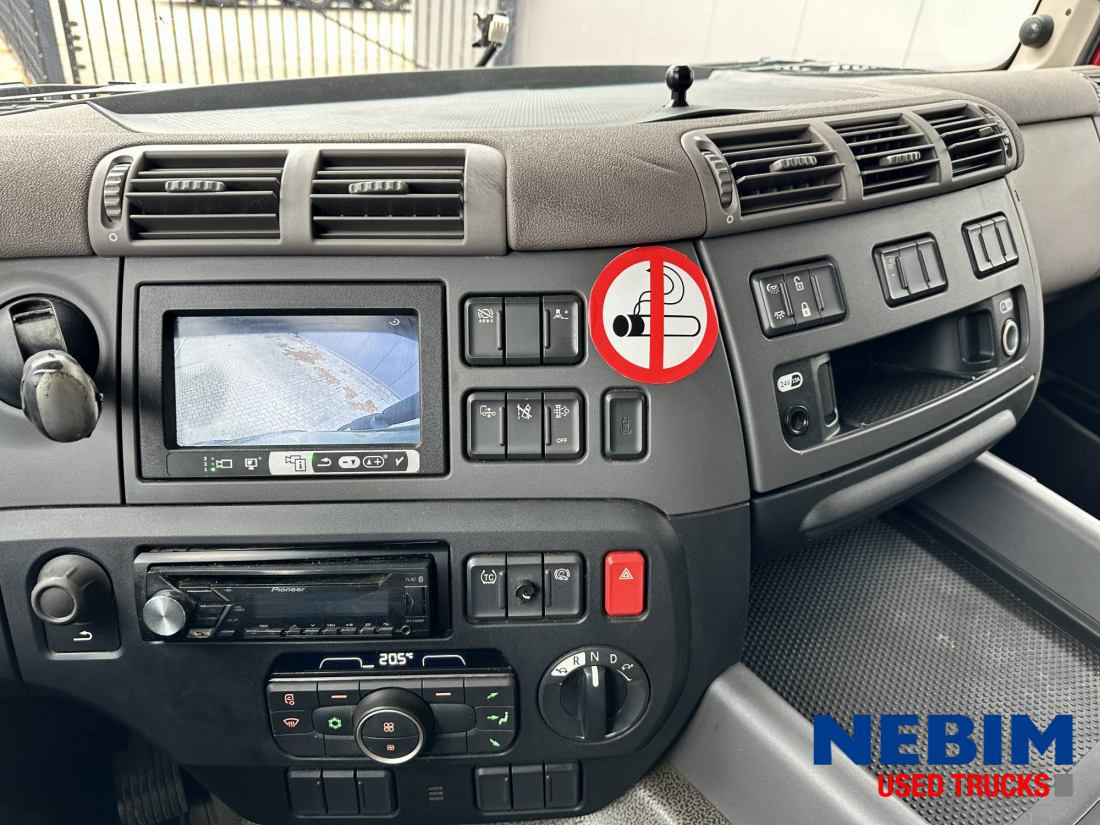 DAF CF 230 4x2 - 19.000 Kg. - משאית תיבה: תמונה 4 DAF CF 230 4x2 - 19.000 Kg. - משאית תיבה: תמונה 4