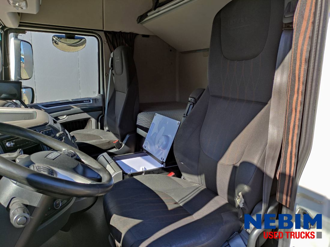 DAF XF 450 6x2 FTG - 493.069Km - ADR/VLG-AT - יחידת טרקטור: תמונה 3 DAF XF 450 6x2 FTG - 493.069Km - ADR/VLG-AT - יחידת טרקטור: תמונה 3