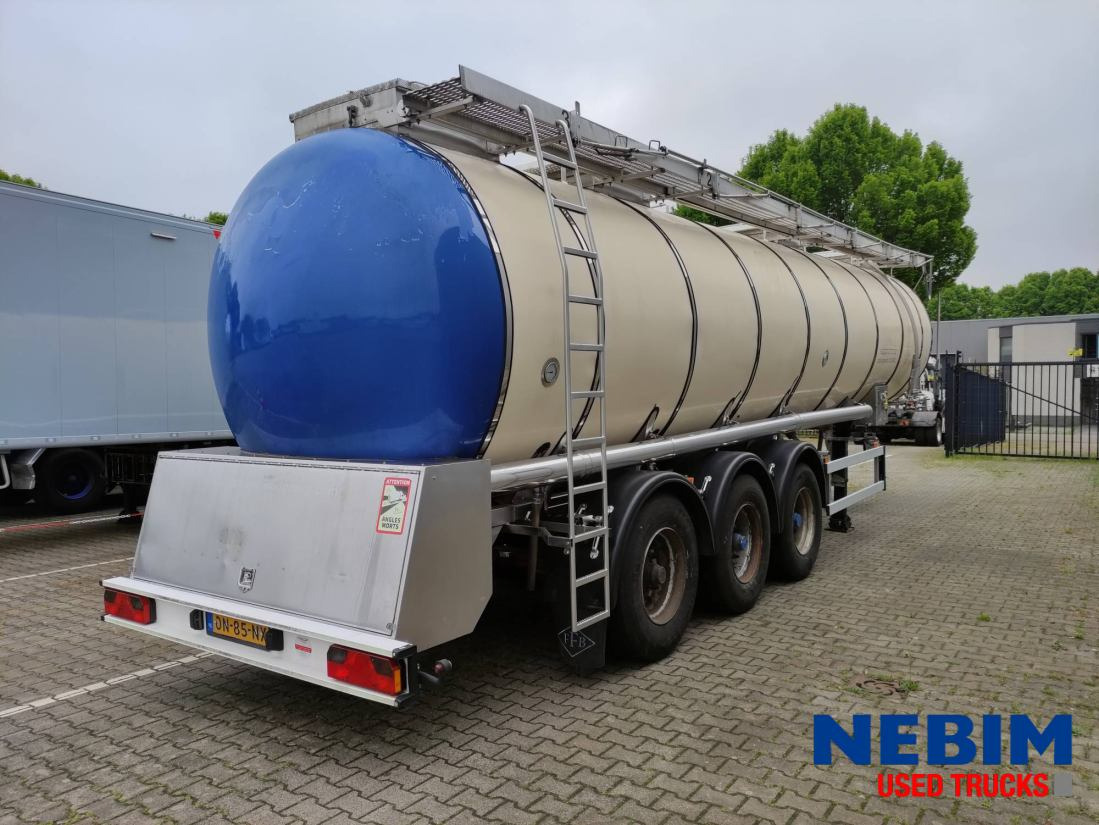 Feldbinder TSA 33.3-3 Unibloc pump electr - 3 comp. 8.000 / 2 2.500 / 3.000 Ltr. - סמיטריילר מכל: תמונה 2 Feldbinder TSA 33.3-3 Unibloc pump electr - 3 comp. 8.000 / 2 2.500 / 3.000 Ltr. - סמיטריילר מכל: תמונה 2