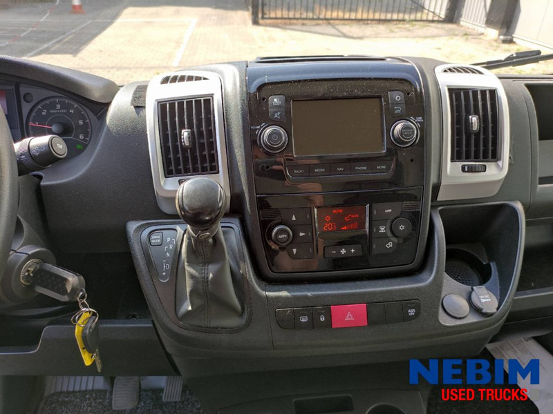 Fiat Ducato 2.3 140PK - L3H2 - AUTOMATIC GEARBOX - כלי רכב מסחרי עם לוח: תמונה 5 Fiat Ducato 2.3 140PK - L3H2 - AUTOMATIC GEARBOX - כלי רכב מסחרי עם לוח: תמונה 5