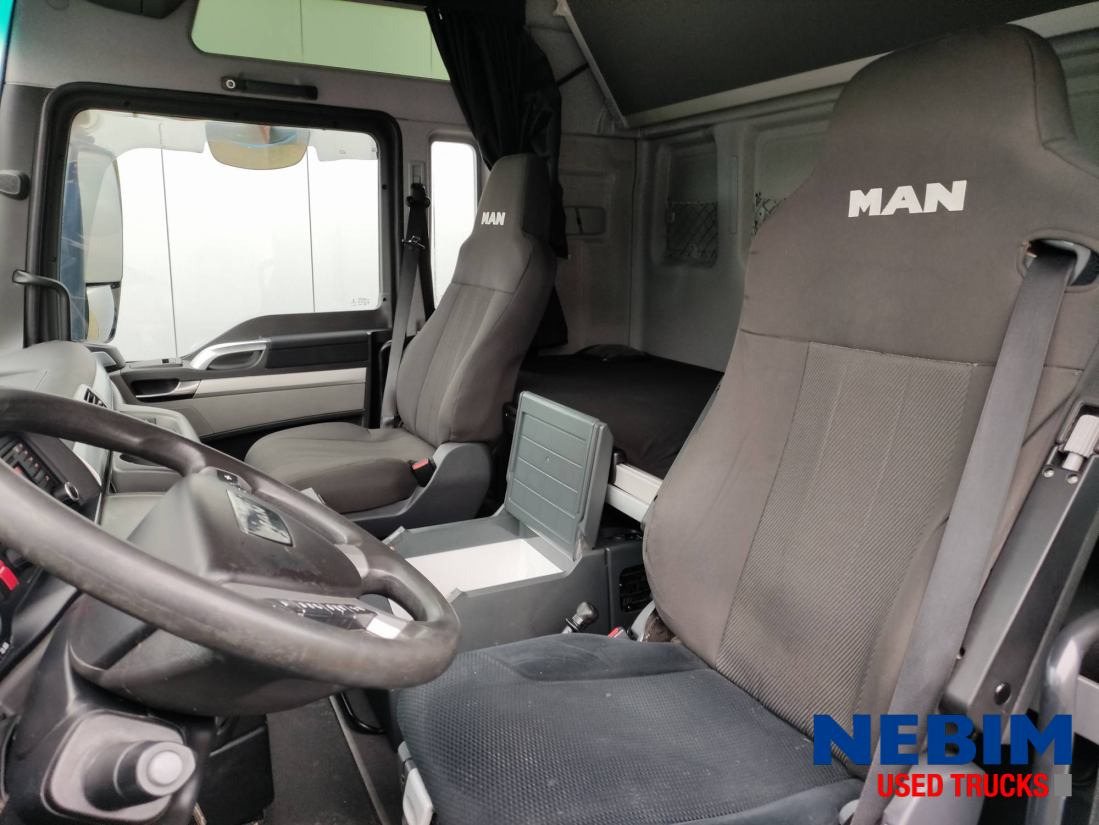 MAN TGX 26.440 XXL 6x2 - Poultry Transport - Chicken Transport - משאית וילונות צד: תמונה 3 MAN TGX 26.440 XXL 6x2 - Poultry Transport - Chicken Transport - משאית וילונות צד: תמונה 3