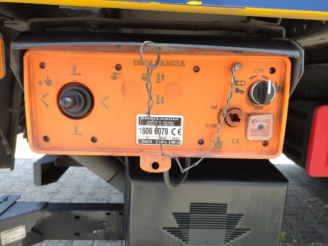 משאית תיבה Renault D 14 240 4X2 - 319.854Km: תמונה 11