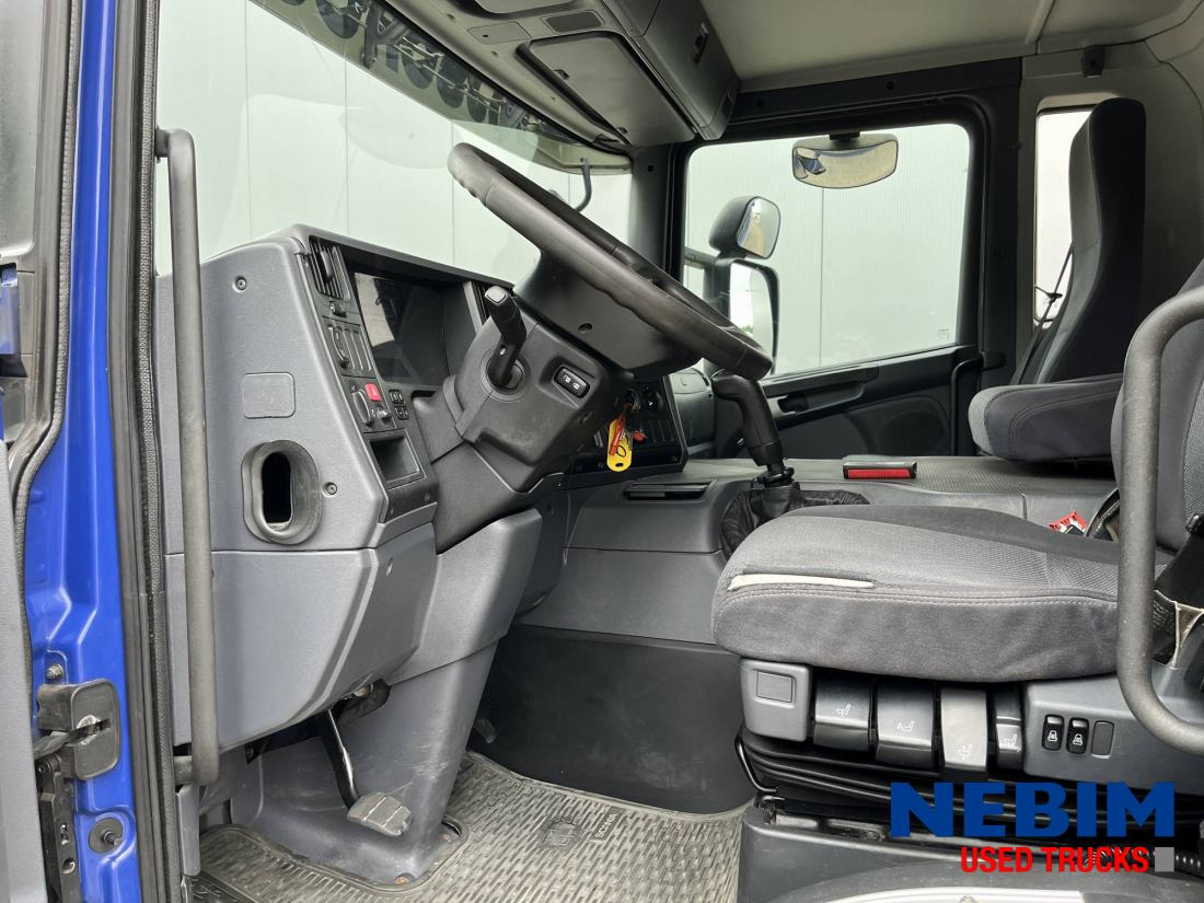 Scania P270 343.938km - 3 front seats - משאית תיבה: תמונה 3 Scania P270 343.938km - 3 front seats - משאית תיבה: תמונה 3