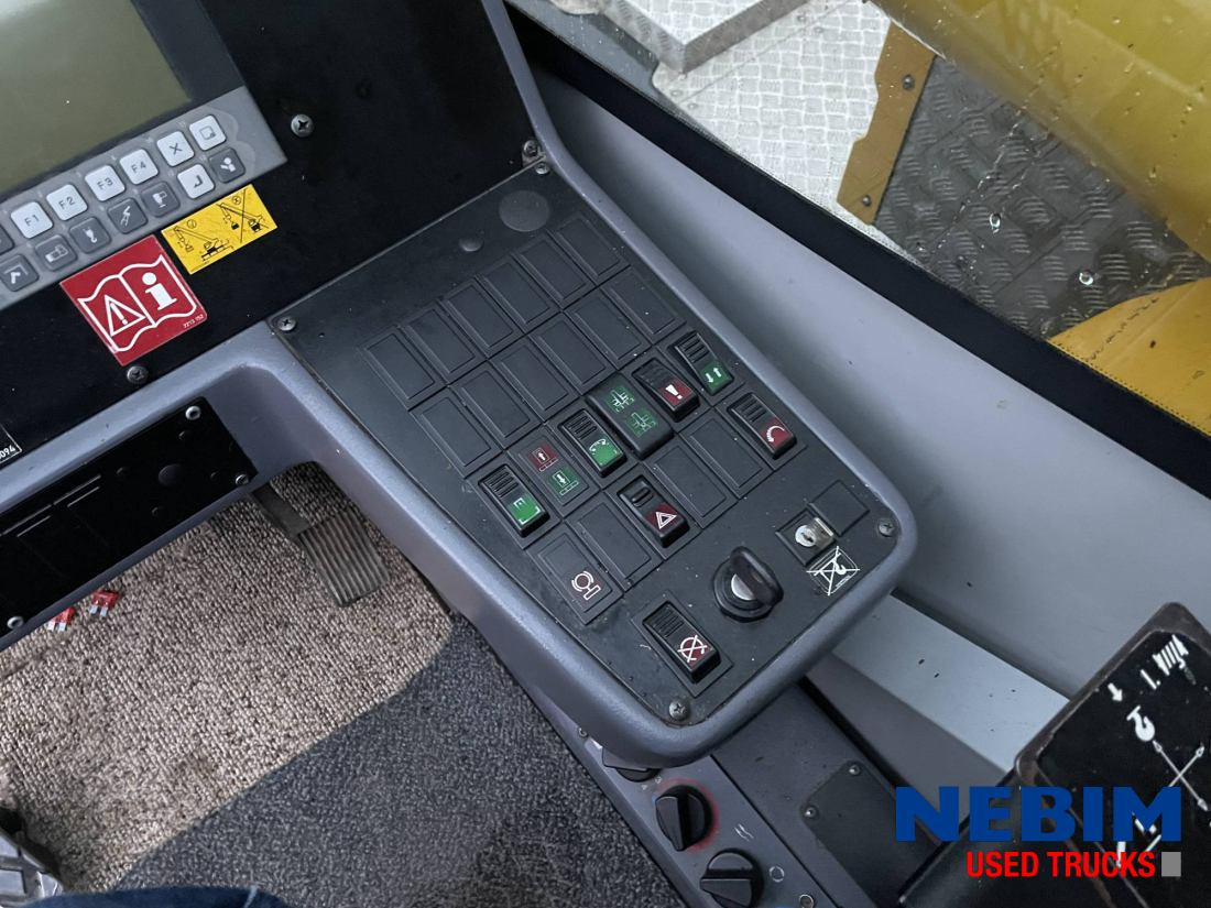 Volvo FM 400 8X4 - Faun Tadano HK40-Only TO BE Viewed BY Appointment - משאית מנוף: תמונה 4 Volvo FM 400 8X4 - Faun Tadano HK40-Only TO BE Viewed BY Appointment - משאית מנוף: תמונה 4