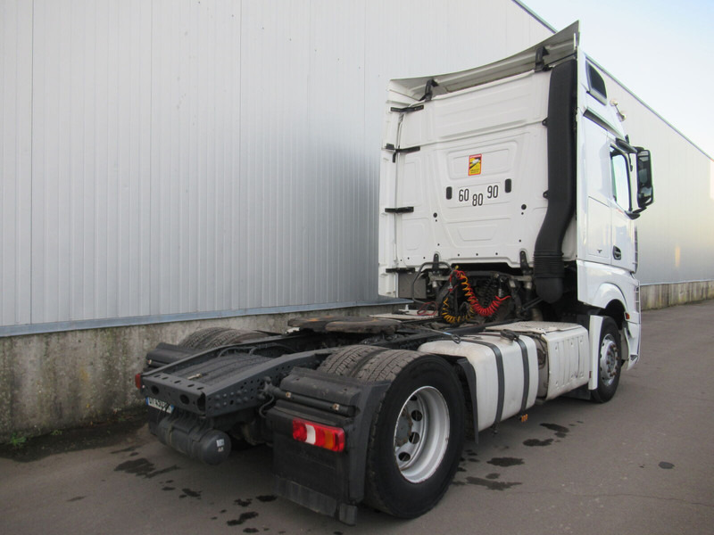 Mercedes-Benz Actros 1848 - יחידת טרקטור: תמונה 5 Mercedes-Benz Actros 1848 - יחידת טרקטור: תמונה 5