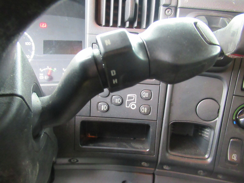 משאית וילונות צד Scania p310: תמונה 17