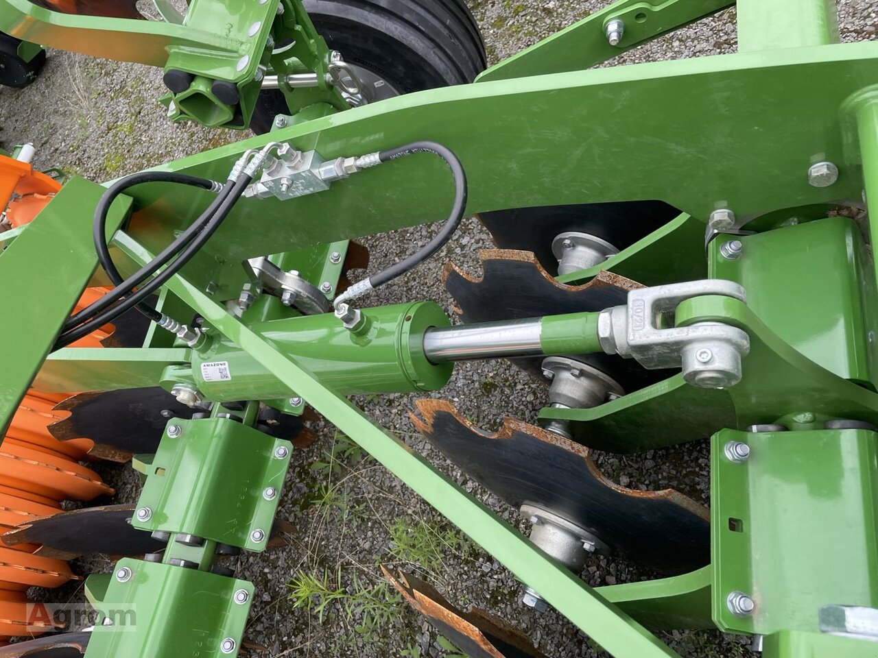 Amazone CatrosXL 3003 - משדדת דיסק: תמונה 5 Amazone CatrosXL 3003 - משדדת דיסק: תמונה 5