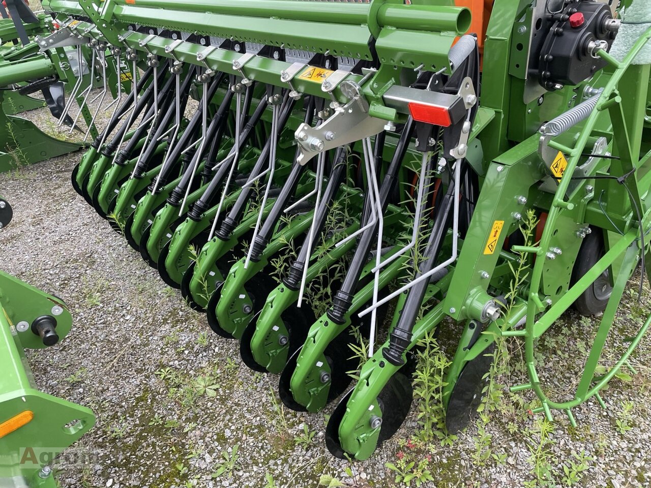 Amazone KE 3002-190 / AD 3000 Super - מקדחת זרעים: תמונה 4 Amazone KE 3002-190 / AD 3000 Super - מקדחת זרעים: תמונה 4