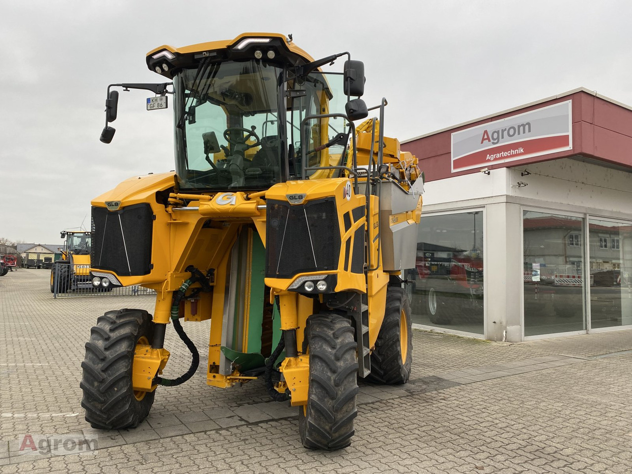 Gregoire GL 8.6 - מכונת קצירת ענבים: תמונה 1 Gregoire GL 8.6 - מכונת קצירת ענבים: תמונה 1
