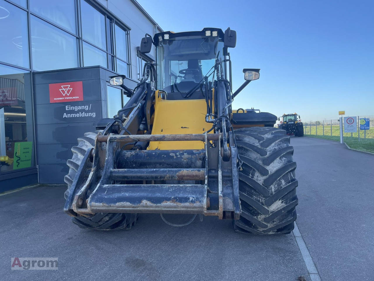 מעמיס גלגלים JCB 427 HT Agri: תמונה 10