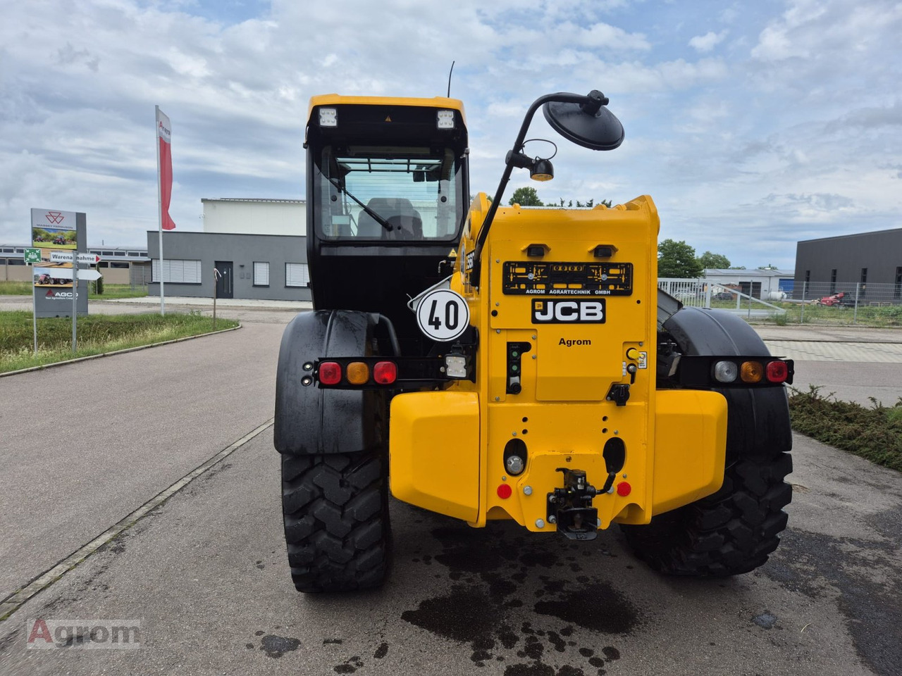 JCB 560-80 AgriXtra - מפעיל טלסקופי: תמונה 3 JCB 560-80 AgriXtra - מפעיל טלסקופי: תמונה 3