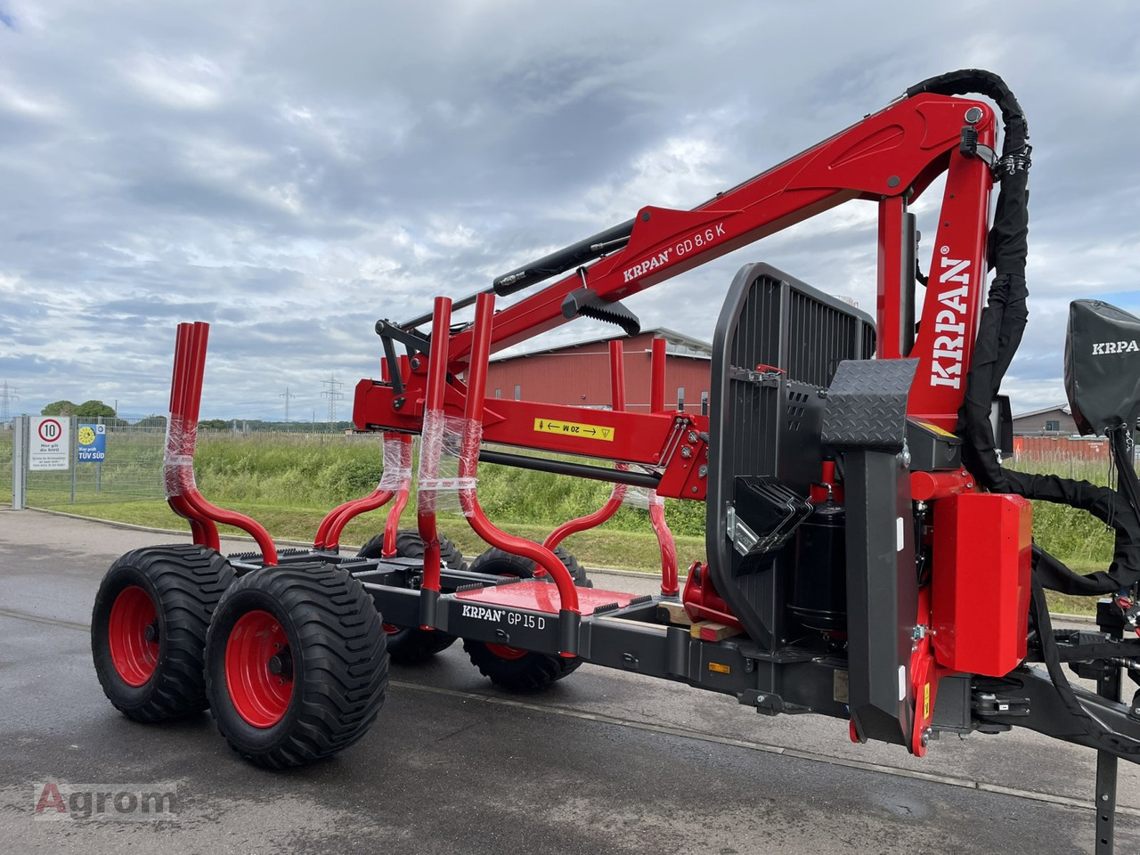 Krpan GP 15 D + Kran 8,6 K - קרון נגרר ליערות: תמונה 5 Krpan GP 15 D + Kran 8,6 K - קרון נגרר ליערות: תמונה 5