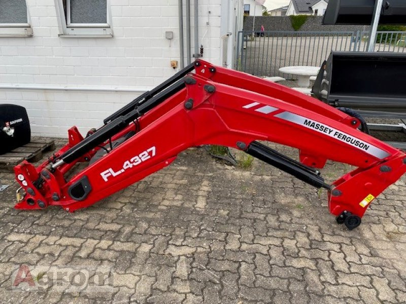 Massey Ferguson 4327 - מעמיס קדמי לטרקטור: תמונה 1 Massey Ferguson 4327 - מעמיס קדמי לטרקטור: תמונה 1