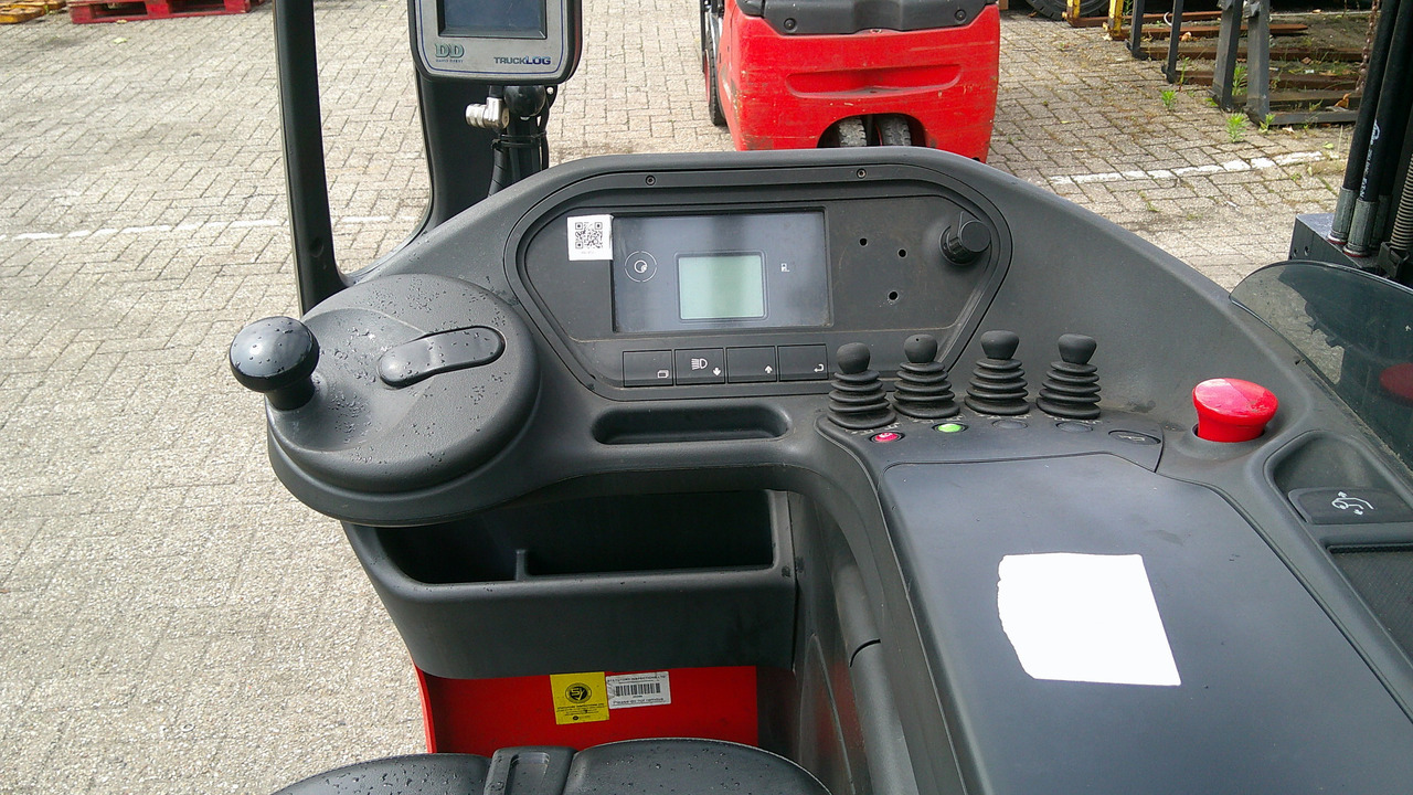 LINDE R16-01 - משאית הגעה: תמונה 3 LINDE R16-01 - משאית הגעה: תמונה 3