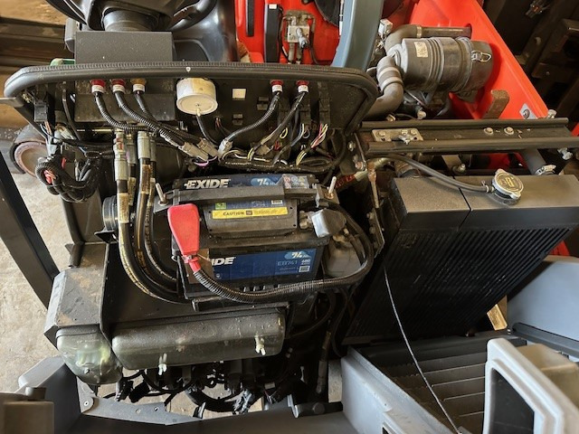 Hako powerboss PB-45-LPUK Naitilus - מטאטא תעשייתי: תמונה 5 Hako powerboss PB-45-LPUK Naitilus - מטאטא תעשייתי: תמונה 5