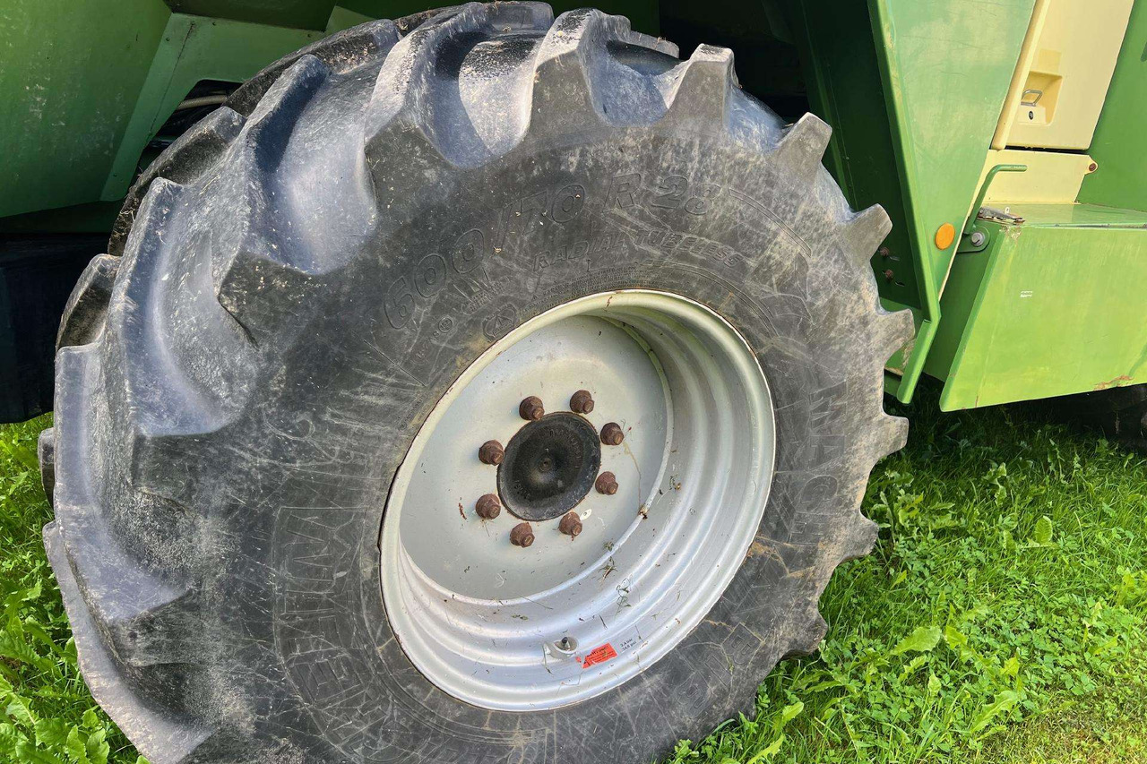 Krone BIG X650 - מקצרת מספוא: תמונה 4 Krone BIG X650 - מקצרת מספוא: תמונה 4