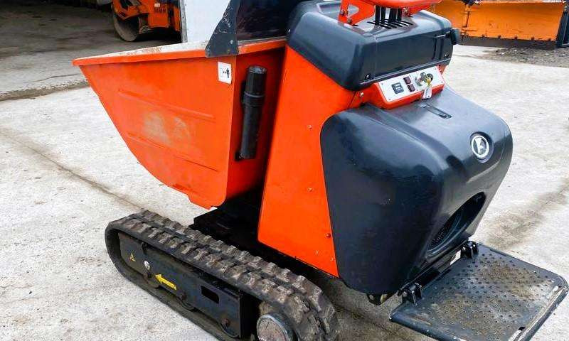 Kubota KC70 - מיני מסיר פסולת: תמונה 5 Kubota KC70 - מיני מסיר פסולת: תמונה 5