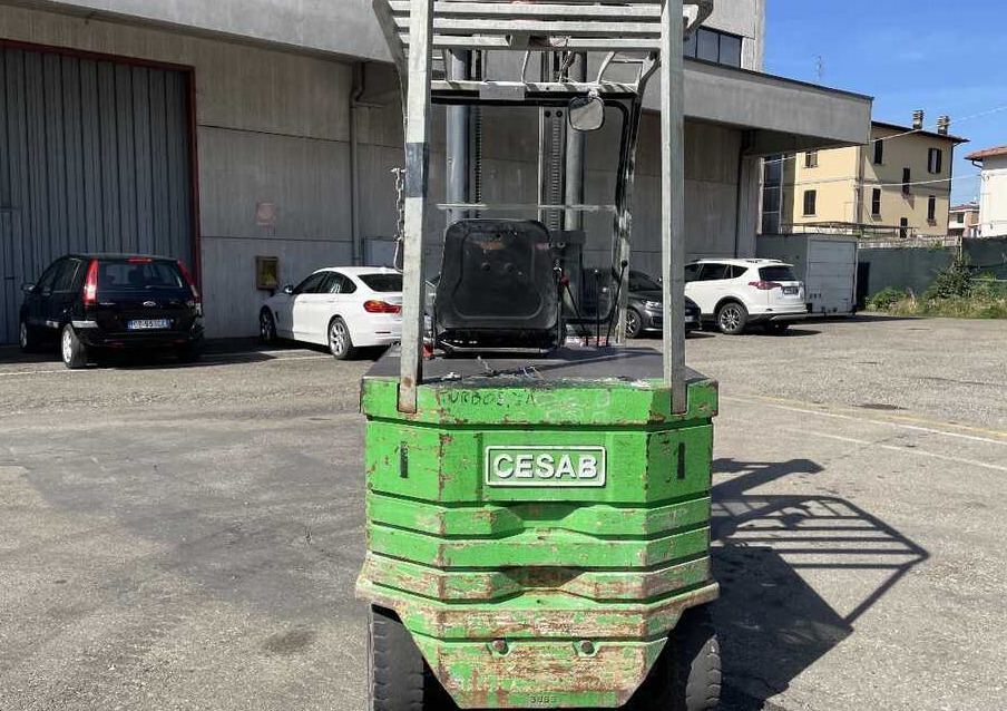 Cesab ECO/KL 250 (NO BATTERIA) - מלגזה חשמלית: תמונה 2 Cesab ECO/KL 250 (NO BATTERIA) - מלגזה חשמלית: תמונה 2