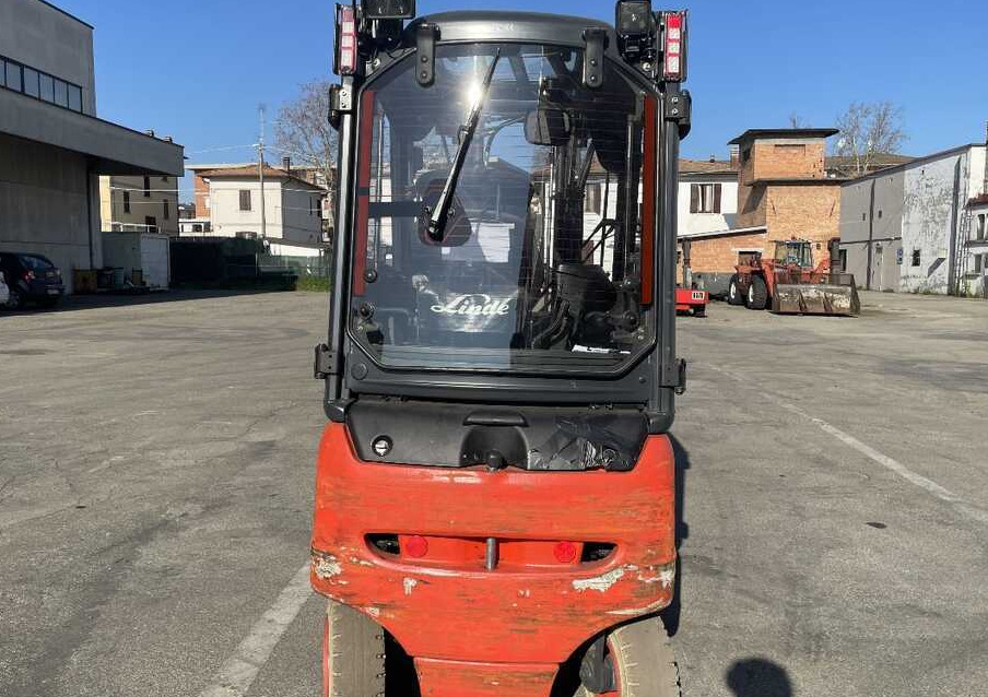 Linde E 20 PH - מלגזה חשמלית: תמונה 3 Linde E 20 PH - מלגזה חשמלית: תמונה 3