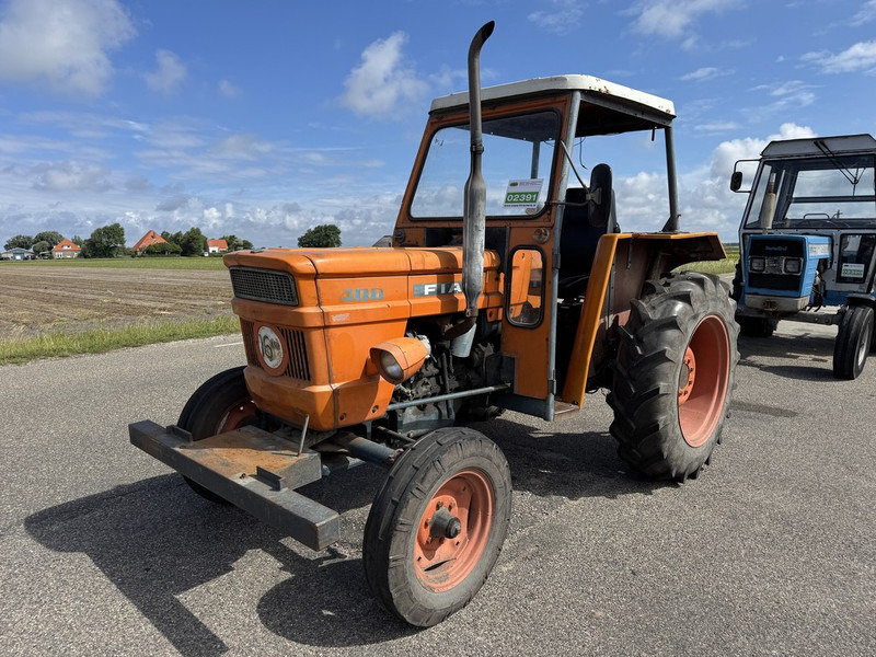 Fiat 400 - טרקטור חקלאי: תמונה 1 Fiat 400 - טרקטור חקלאי: תמונה 1