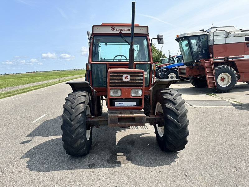 Fiat 90-90 DT - טרקטור חקלאי: תמונה 2 Fiat 90-90 DT - טרקטור חקלאי: תמונה 2