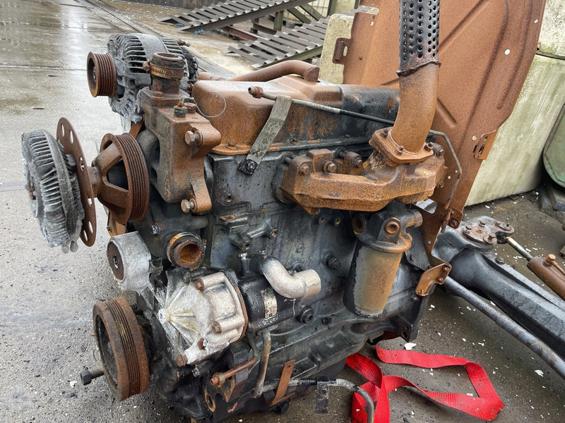 Ford 6640 7740 SL - טרקטור חקלאי: תמונה 5 Ford 6640 7740 SL - טרקטור חקלאי: תמונה 5