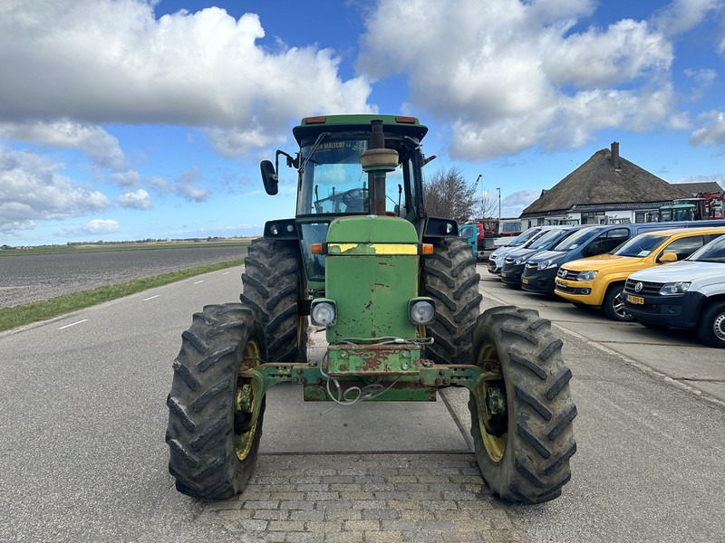 John Deere 4040 - טרקטור חקלאי: תמונה 2 John Deere 4040 - טרקטור חקלאי: תמונה 2
