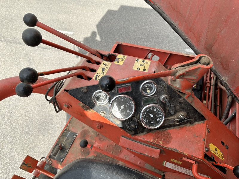 Laverda M152 - מקצרת קומבינה: תמונה 5 Laverda M152 - מקצרת קומבינה: תמונה 5