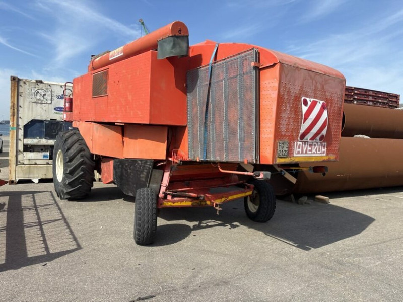 Laverda M152 - מקצרת קומבינה: תמונה 3 Laverda M152 - מקצרת קומבינה: תמונה 3