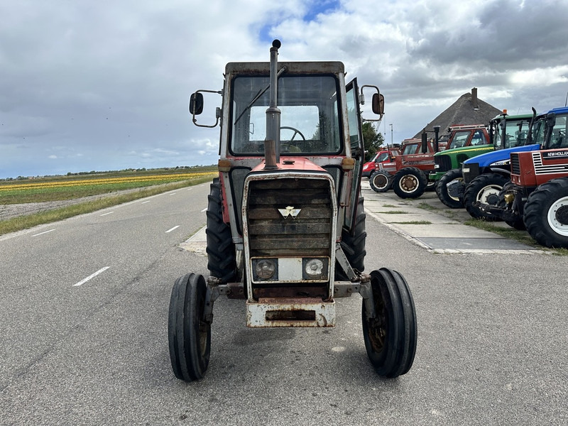 Massey Ferguson 575 - טרקטור חקלאי: תמונה 2 Massey Ferguson 575 - טרקטור חקלאי: תמונה 2