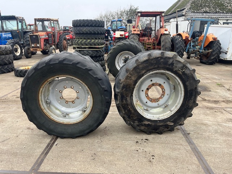 Michelin 480\65 R28 X M100 - חישוק: תמונה 1 Michelin 480\65 R28 X M100 - חישוק: תמונה 1