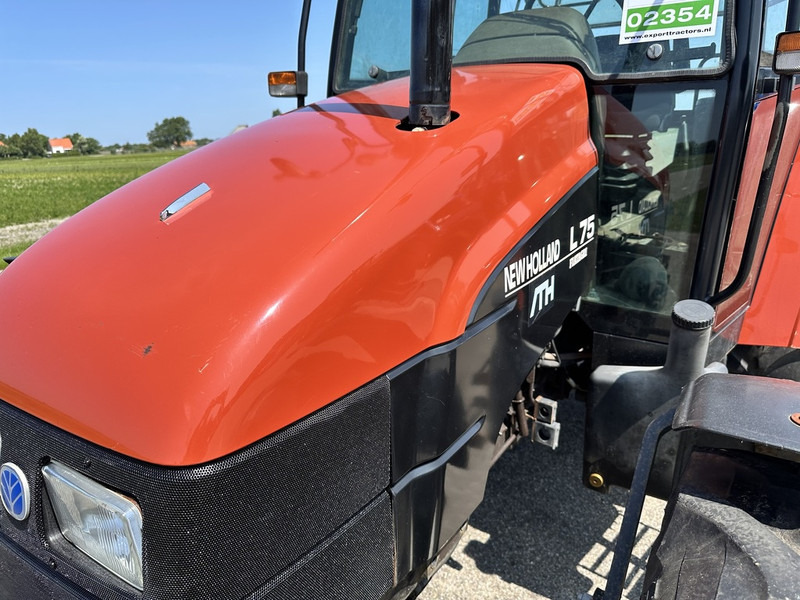 New Holland L 75 - טרקטור חקלאי: תמונה 2 New Holland L 75 - טרקטור חקלאי: תמונה 2